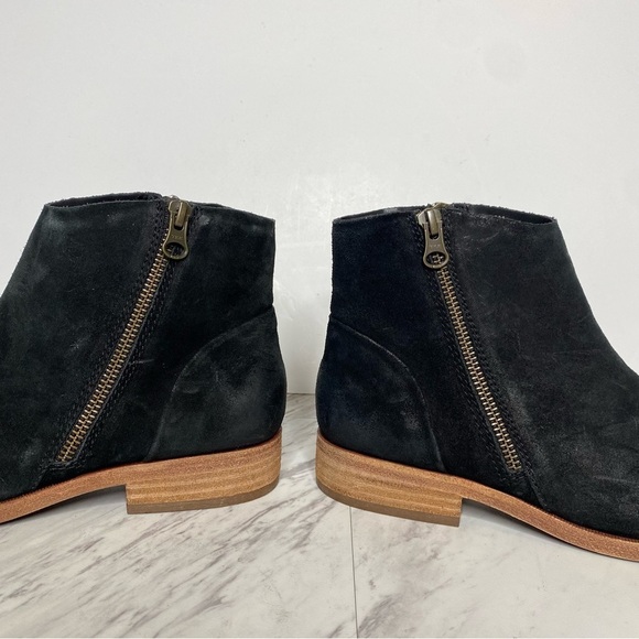 New! Kork Ease Riley Black Distressed Suede Bootie 6M - Picture 8 of 14